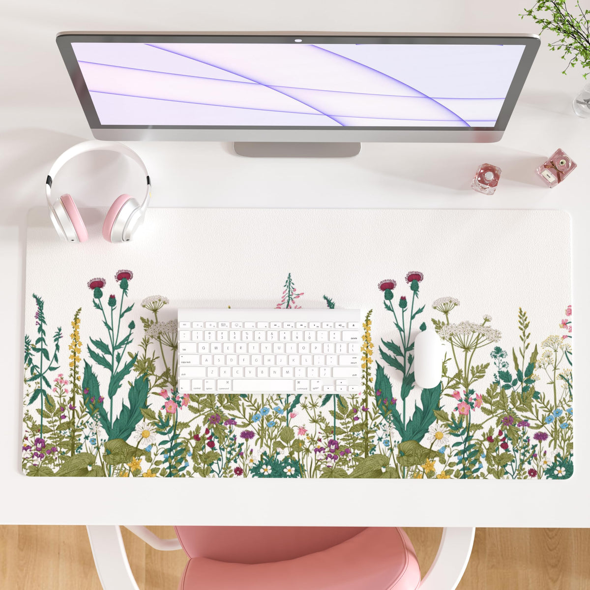 QIYI PU Leather Large Mouse Pad, Waterproof Desk Mat, 31.5" x 15.7", Peony