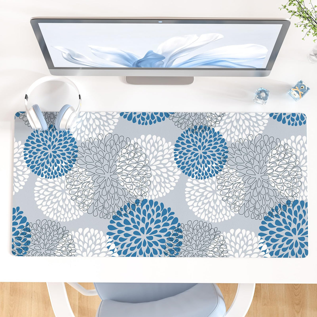 QIYI PU Leather Large Mouse Pad, Waterproof Desk Mat, 31.5" x 15.7", Peony